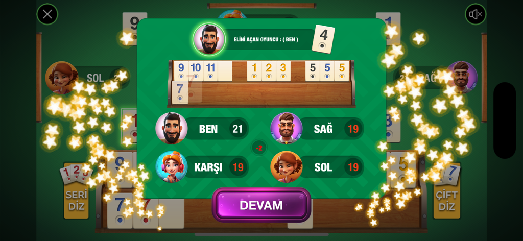 Okey Star - İnternetsiz Okey - La schermata dei risultati di punteggio del gioco mobile Okey Star che mostra avatar dei giocatori, punteggi e set di tessere allineati con animazioni di stelle.
