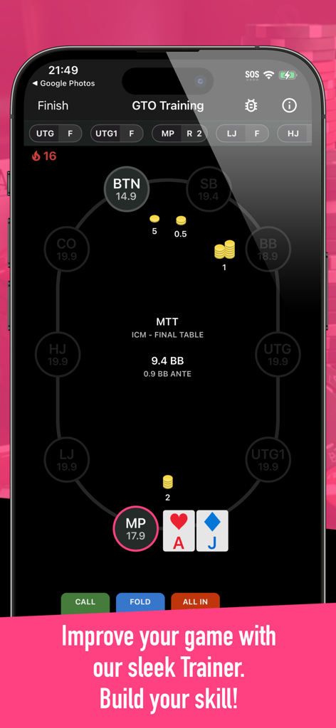 GTO Ranges+ Poker Solver - Pantalla móvil de la aplicación GTO Ranges+ que muestra la interfaz de entrenamiento de póker para un escenario de torneo de mesa final.