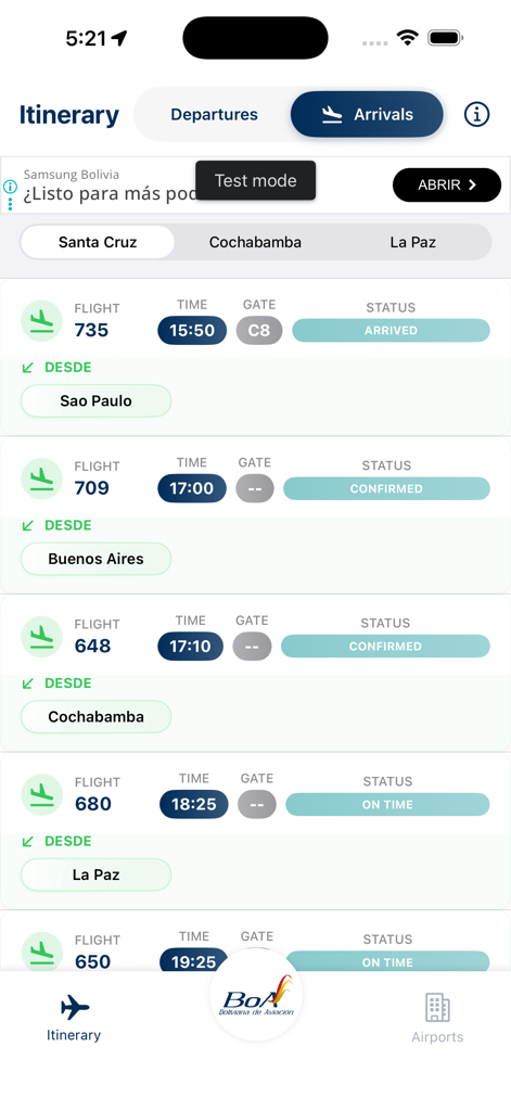 BoA - Aplicación Boliviana de Aviación mostrando itinerarios de vuelos de llegada al aeropuerto de Santa Cruz con información de estado y puerta