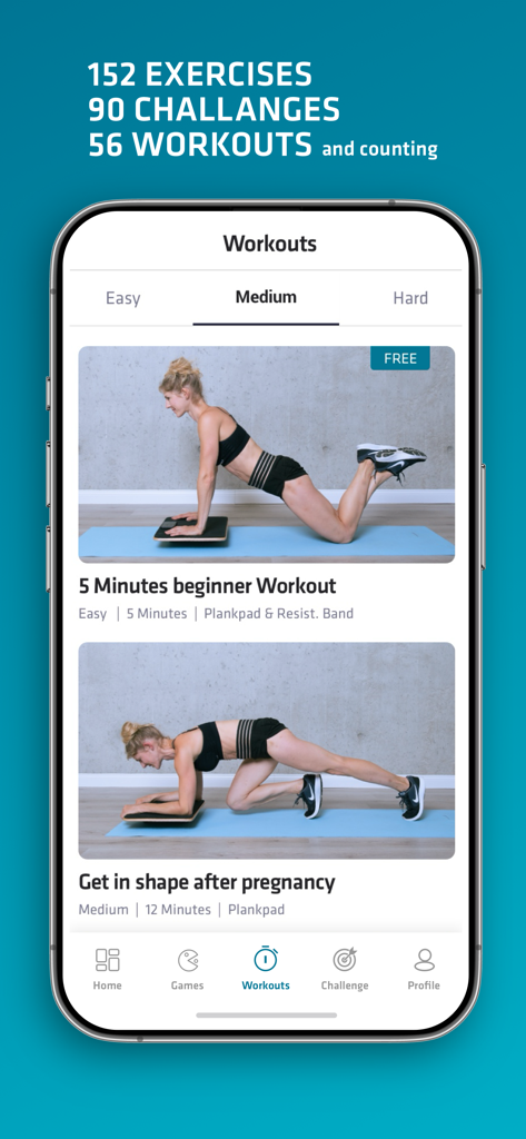Uno smartphone che mostra l'app Plankpad con vari programmi di allenamento, tra cui sessioni per principianti ed esercizi di fitness post-parto.