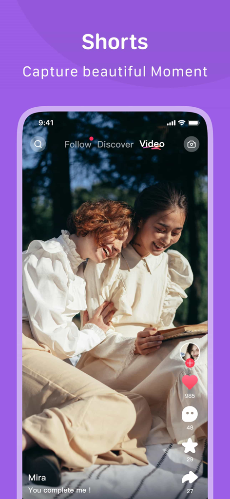 LesPark - Lesbian Community - Interfaz de Shorts de la aplicación LesPark mostrando un video corto de dos mujeres.