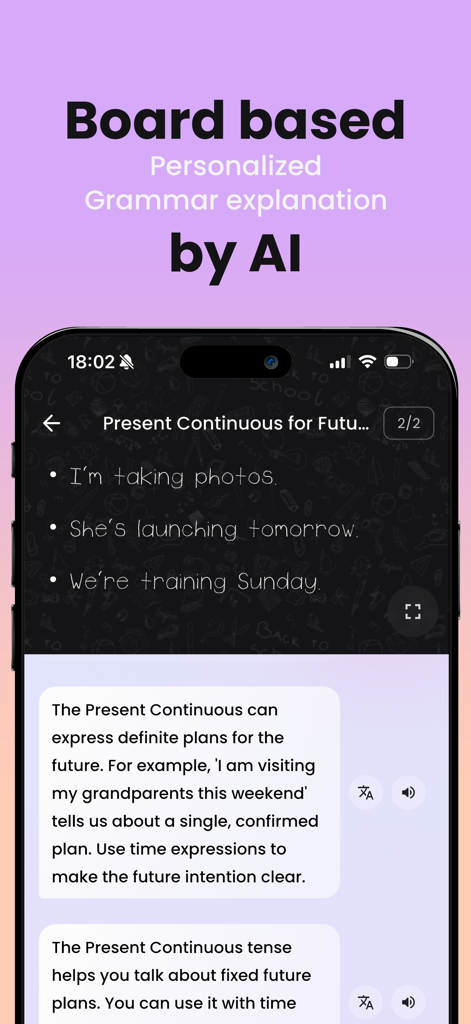 Practice English: Enverson AI - Interfaz de la aplicación Enverson AI mostrando una explicación de gramática personalizada sobre el tiempo presente continuo en una pizarra digital.