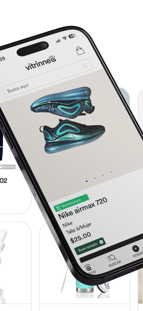 Vitrinnea - Interfaz de la aplicación Vitrinnea que muestra un par de zapatillas Nike Airmax 720 a la venta por 25 dólares.