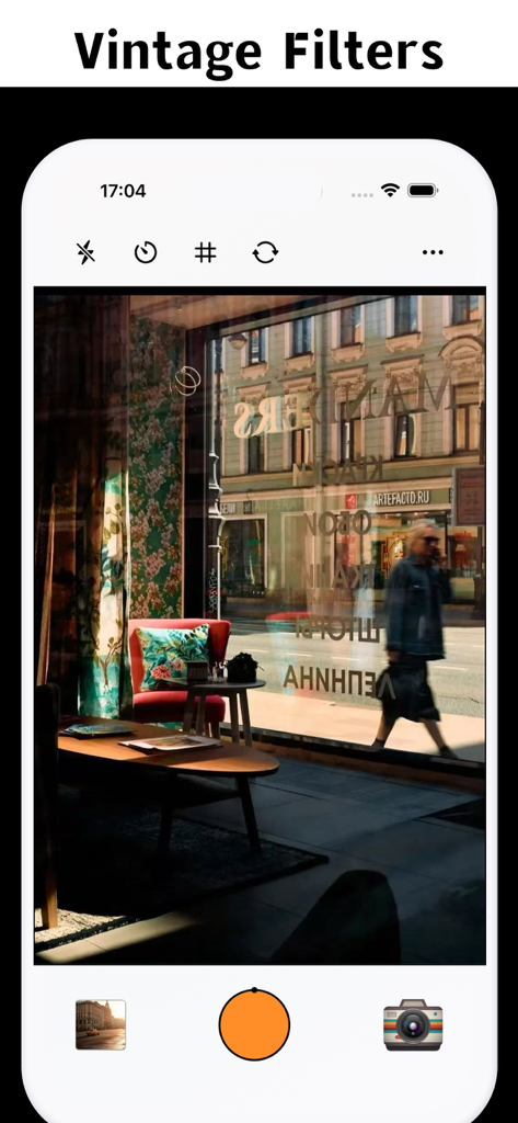 Daxx Cam app interface showing vintage camera filters and a retro street view reflection