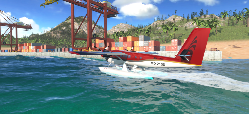 Un hidroavión rojo y blanco flotando en el agua cerca de un puerto de carga con grúas de envío.