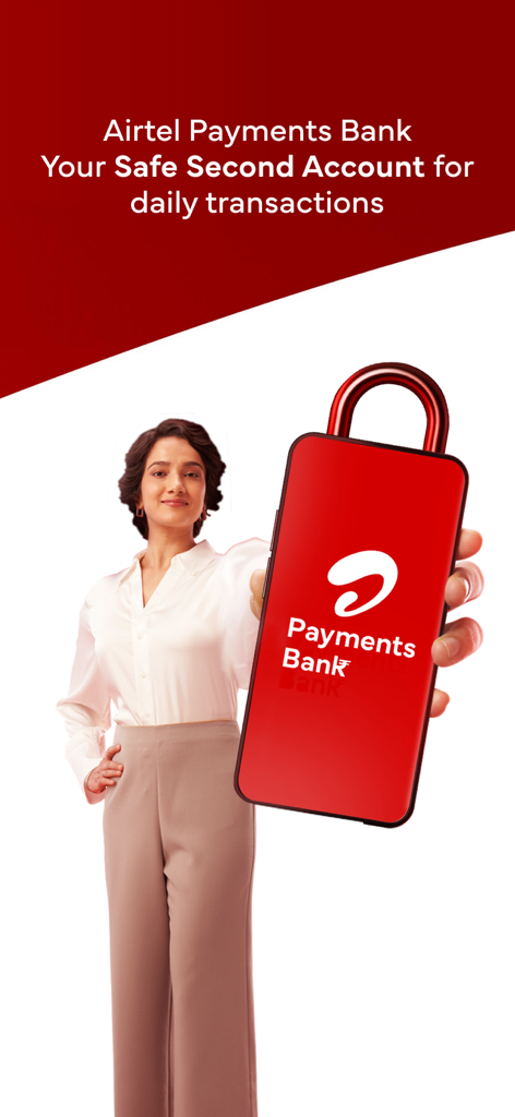 Image promotionnelle montrant une femme tenant un smartphone en forme de cadenas pour le compte secondaire sécurisé d'Airtel Payments Bank