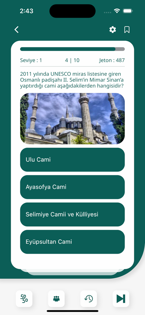 Quizilla - Quizilla mobile app showing a multiple choice history trivia question with four options and game lifelines