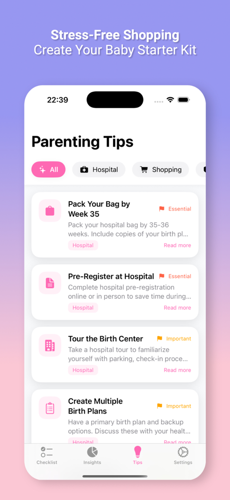 Screen showing expert parenting tips for hospital preparation and pregnancy planning in the Baby Checklist app