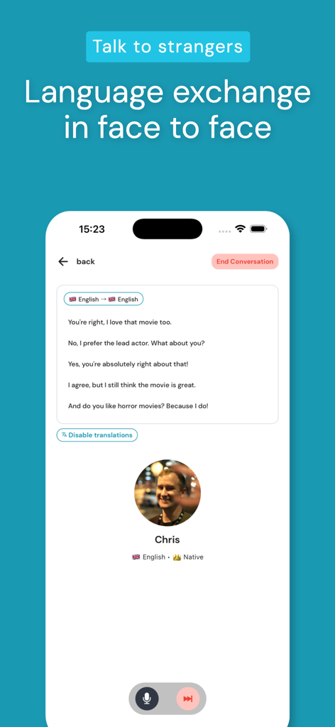 Vocalis: Learning Languages - Interfaz de la aplicación Vocalis que muestra una conversación de voz con un hablante nativo y subtítulos de IA en tiempo real.