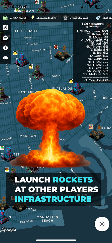 Eine große Pilzwolken-Explosion auf einer Stadtkarte, die einen Raketenangriff auf die Infrastruktur eines Spielers darstellt.