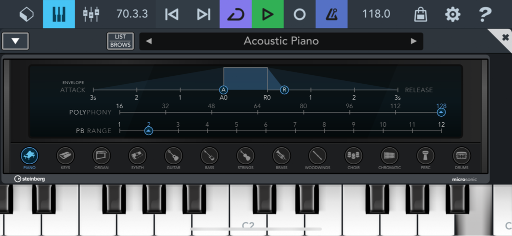 Interfaccia dello strumento virtuale MicroSonic di Cubasis LE 3 con un'impostazione di pianoforte acustico e una tastiera virtuale