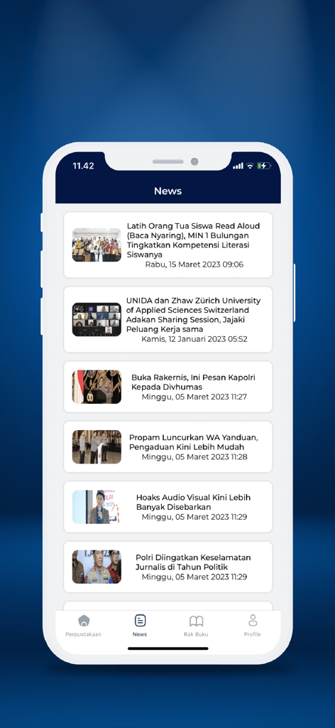 SIGITA. - SIGITA app news section displaying a list of university articles and institutional updates.
