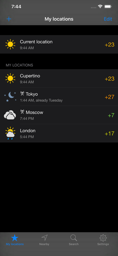 Gismeteo - Captura de pantalla de la aplicación meteorológica Gismeteo que muestra una lista de ubicaciones guardadas con temperaturas y condiciones meteorológicas para Cupertino, Tokio, Moscú y Londres.