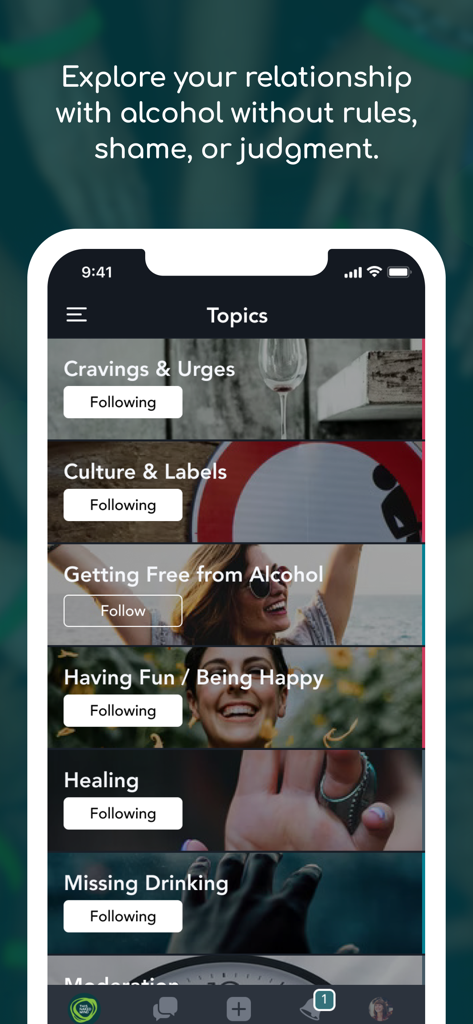 Mobile Ansicht der This Naked Mind App, die eine Liste von Bildungsthemen wie Verlangen und Heilung für die Erkundung von Alkoholbeziehungen zeigt.