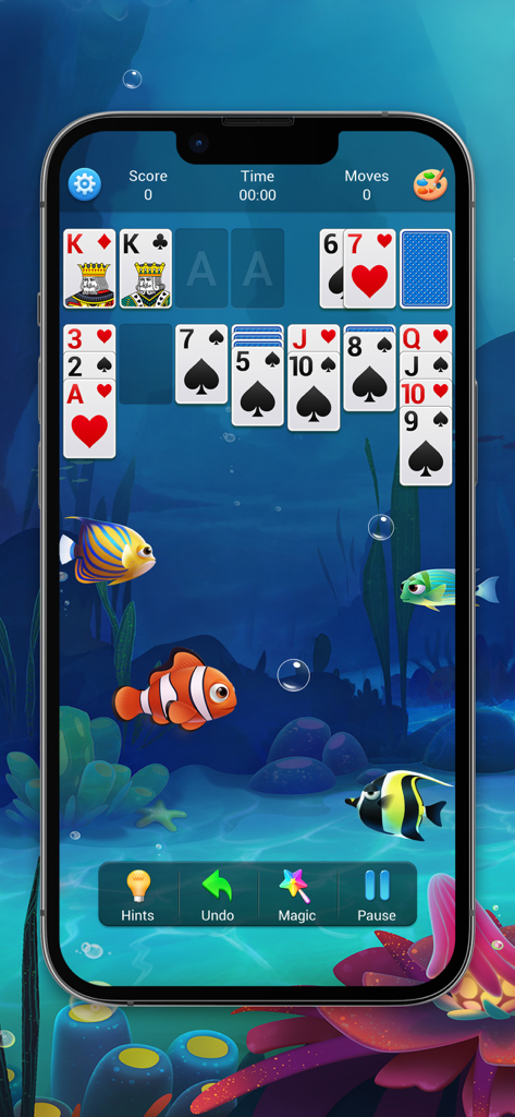 Solitaire Collection (Classic) - Jugabilidad clásica de Klondike solitaire con un sereno tema de océano submarino y peces tropicales.