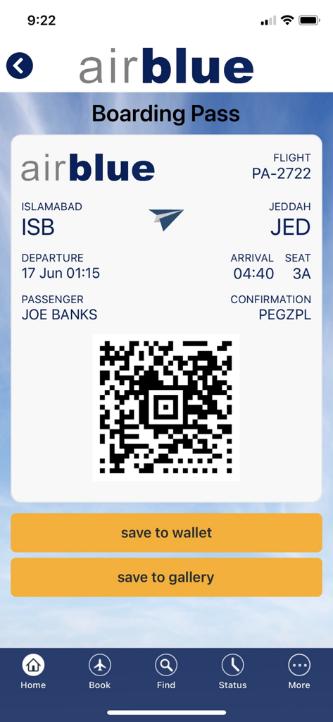 Tarjeta de embarque digital en la aplicación móvil Airblue que muestra detalles del vuelo de Islamabad a Jeddah con un código QR y opciones de guardado.