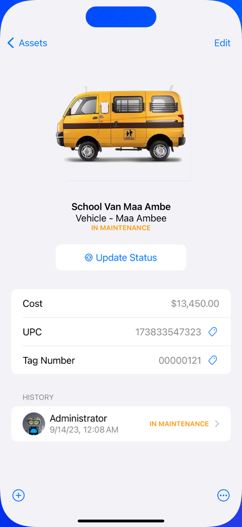 Asset Tracker for Business - Detailansicht eines Fahrzeug-Assets mit Wartungsstatus, Kosten und Verfolgungshistorie
