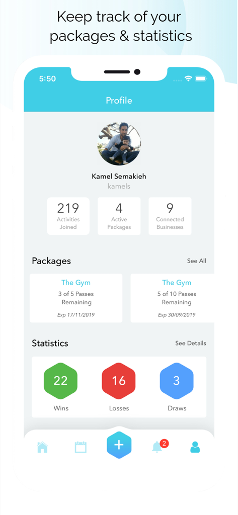 フィットネスパッケージとスポーツ競技の統計を表示するIn2アプリのユーザープロフィール画面