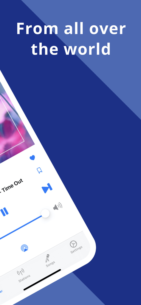 Music player interface of the Internet Radio Web Tuner app with global stations.