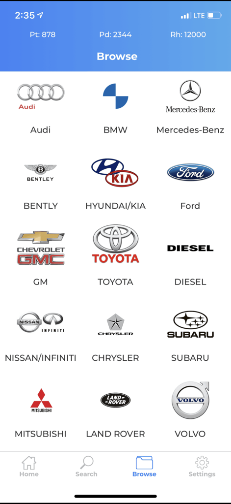 Mobile app screen showing car brand logos for catalytic converter browsing and live precious metal prices