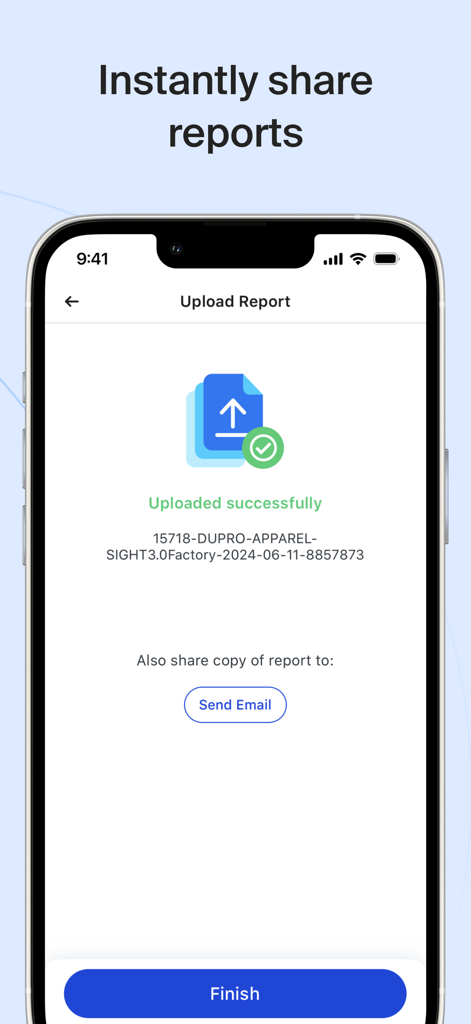 Interface do aplicativo móvel Inspectorio QRM mostrando um upload bem-sucedido de relatório de inspeção de qualidade e opções de compartilhamento