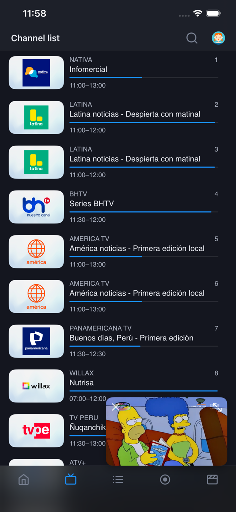 CableGo app interface showing a list of live Peruvian TV channels and a picture in picture video