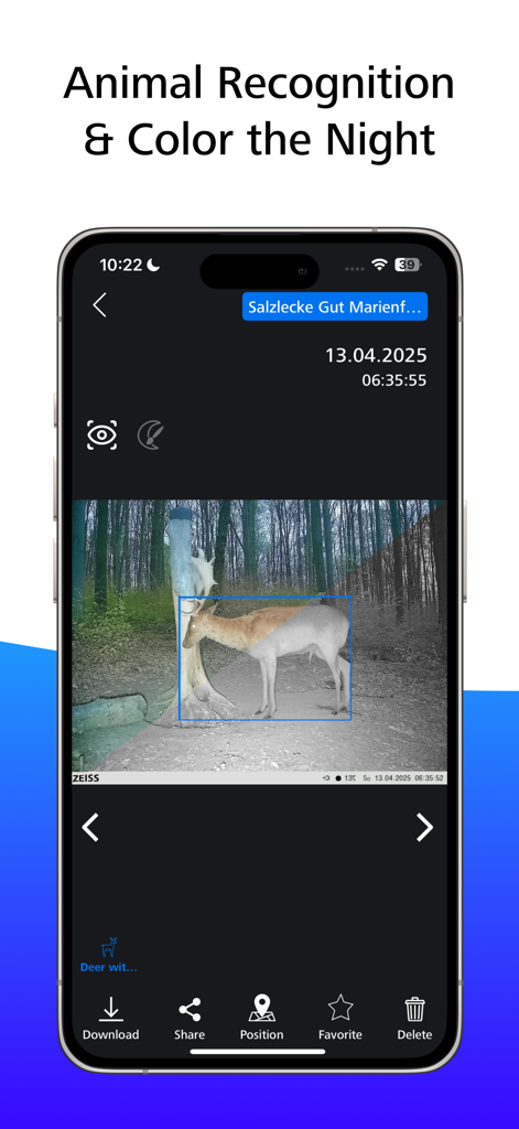 ZEISS Secacam - Interface de l'application ZEISS Secacam montrant un cerf capturé par une caméra de chasse avec reconnaissance d'animaux et amélioration des couleurs en vision nocturne