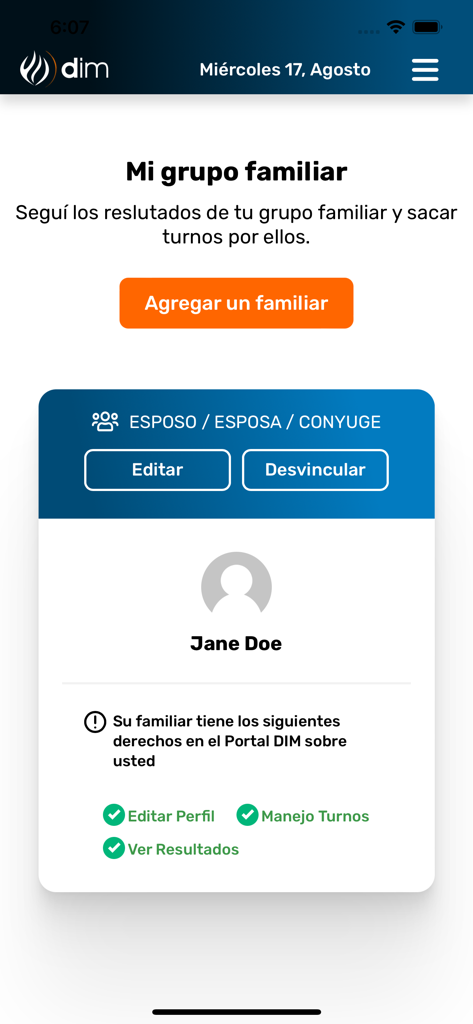 DIM SALUD Turnos y Resultados - Interfaccia dell'app DIM SALUD per la gestione dei membri della famiglia e dei loro appuntamenti medici
