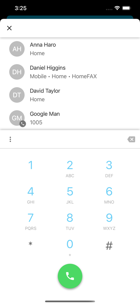 VoIP Int - Interfaz de la aplicación softphone VoIP Int con un marcador telefónico y una lista de contactos profesionales.