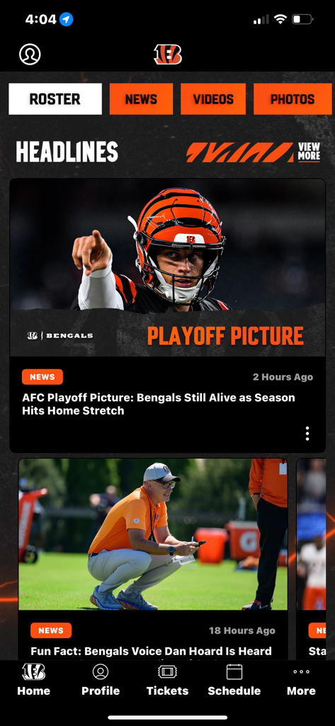 La schermata principale dell'app ufficiale dei Cincinnati Bengals che mostra le notizie attuali e la navigazione del team.