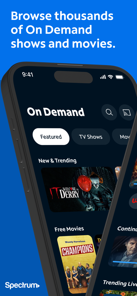Spectrum TV 앱 인터페이스가 주문형 영화 및 쇼 라이브러리를 보여줍니다.