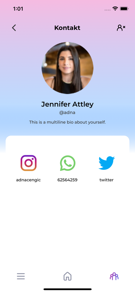 Bloop - Connect & Share - Interfaz de perfil de usuario de la aplicación Bloop que muestra enlaces de redes sociales y detalles de contacto