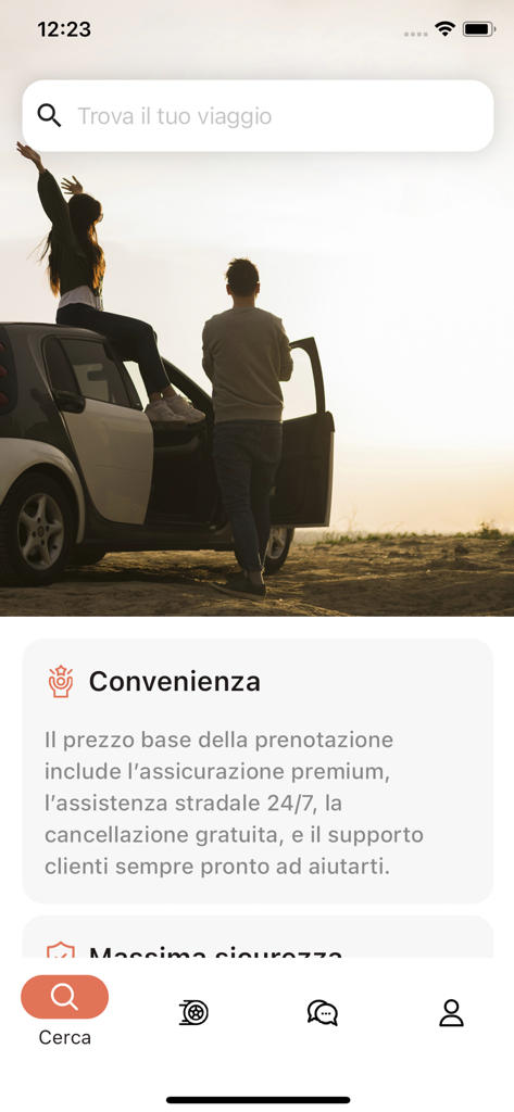 Auting - Interfaz de la aplicación Auting que muestra una barra de búsqueda y detalles sobre la conveniencia del alquiler de coches y la cobertura del seguro