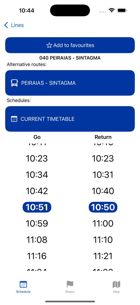 The OASA mobile app displaying the daily bus timetable for the Peiraias to Sintagma route.