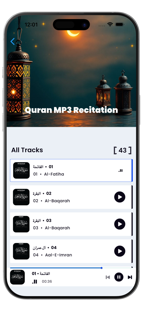 Offline Quran MP3 Audio - Interface do aplicativo Áudio MP3 do Alcorão Offline exibindo uma lista de faixas de Sura e um reprodutor de áudio ativo.