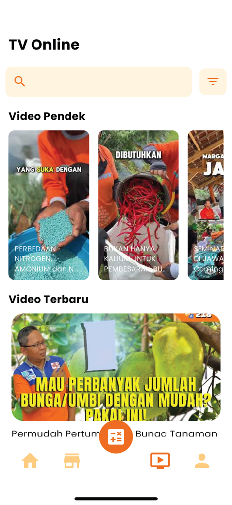 Petani Cerdas - Smart Farmer app interface displaying a video library of agricultural tutorials and plant care tips.