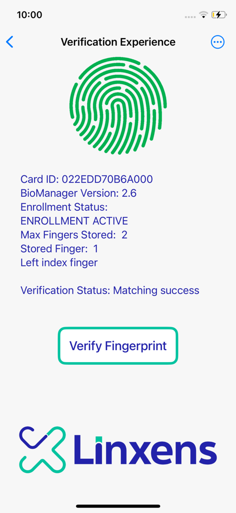 指紋照合の成功ステータスを示す生体認証スマートカード検証画面