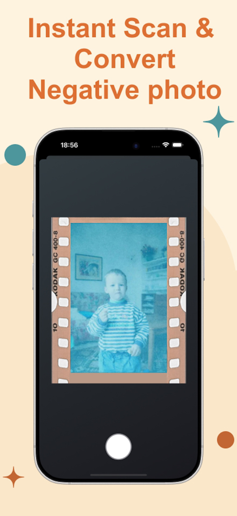 Kodakネガフィルムストリップのリアルタイム変換をカラー画像に表示するスマートフォンのインターフェイス