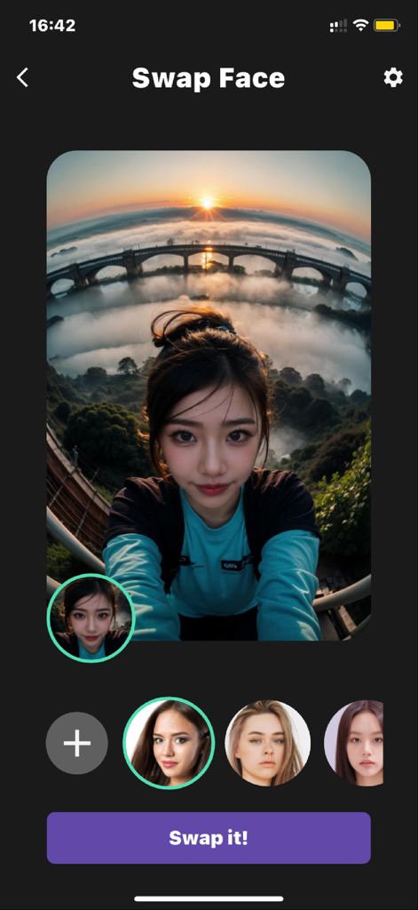 Lucky Loki: Face Swap - Lucky Loki App-Oberfläche, die ein Selfie mit Face-Swap-Optionen und einem 'Swap it'-Button zeigt