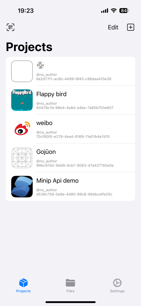 Minip App - Interfaz de la aplicación Minip que muestra una lista de proyectos de codificación, incluyendo Flappy Bird y la demo de Minip Api