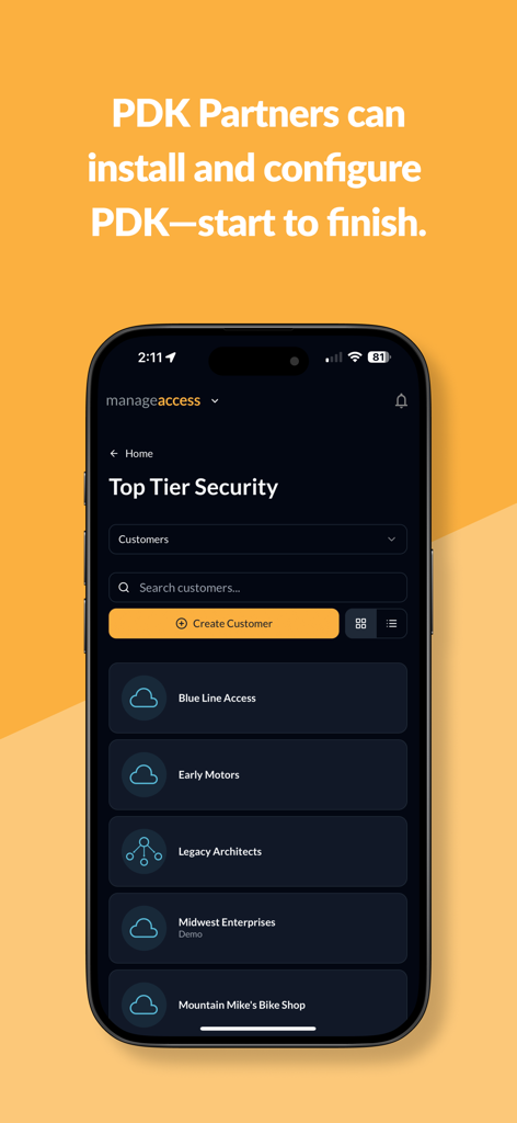 PDK Access by ProdataKey - Aplicación móvil PDK Access que muestra la interfaz de gestión de socios con una lista de clientes de seguridad