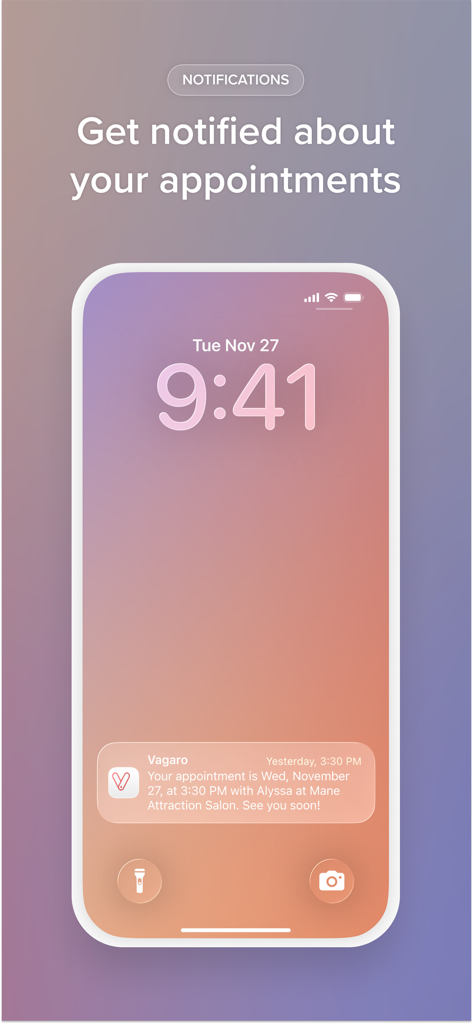 Vagaro - Tela de bloqueio do iPhone mostrando uma notificação do aplicativo Vagaro para um lembrete de agendamento no salão.