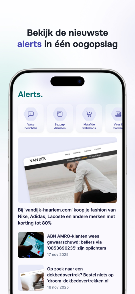 Um smartphone mostrando a interface do aplicativo Opgelicht com várias categorias de alerta de fraude e artigos de notícias recentes sobre golpes.