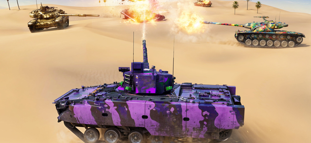 Tanks Blitz: Battle Tank Games - Combate de tanques lleno de acción en un escenario desértico con tanques personalizados y explosiones