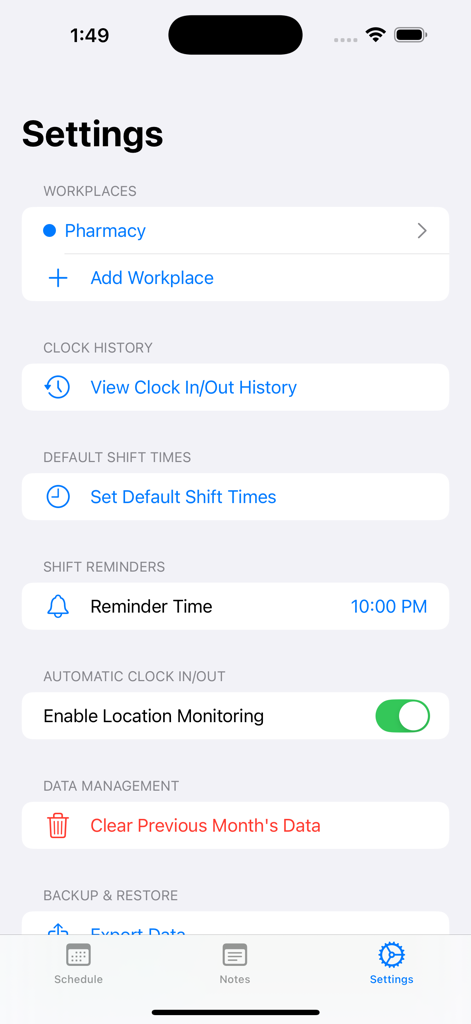 Simple Shifts - The settings screen of the Simple Shifts app showing workplace management and automatic clock in options.