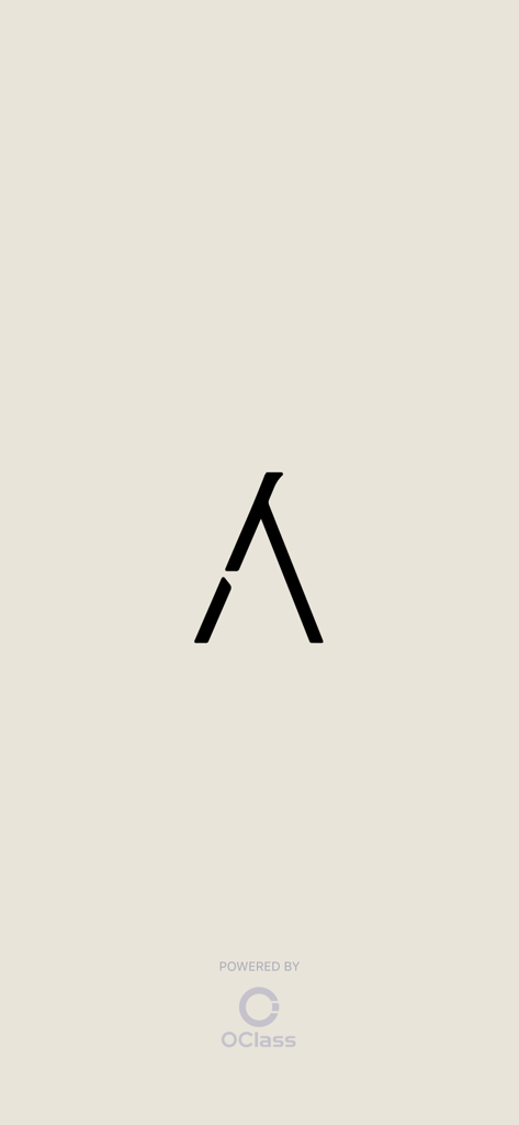 Lab Studios - Splash screen of the Lab Studios fitness app featuring a minimalist logo