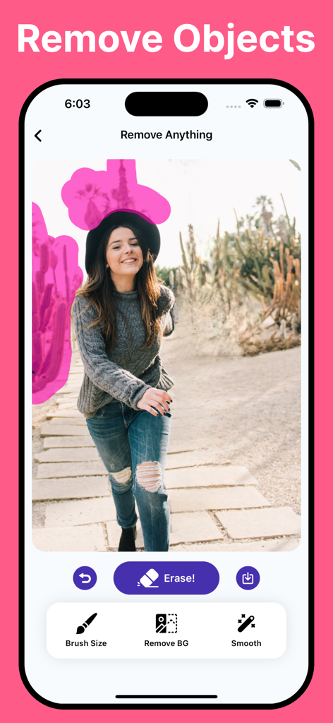 Interfaccia di un'app mobile che mostra una donna in un ambiente desertico con oggetti di sfondo evidenziati in rosa per la rimozione