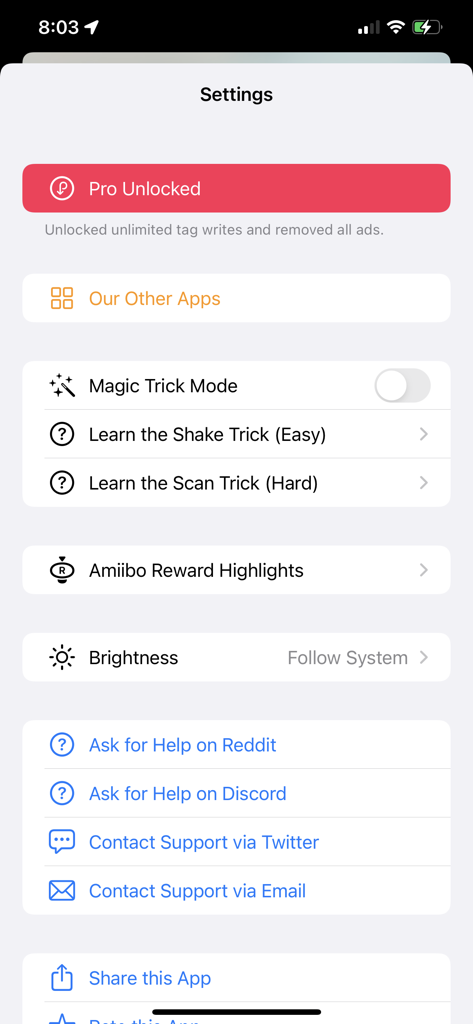 Tagmiibo: Write NFC Tags - Pantalla de configuración de Tagmiibo que muestra el estado Pro y las opciones de trucos mágicos.