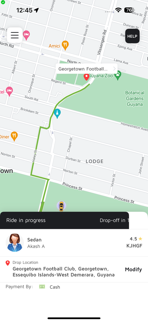 Scoop Ride Customer - Interface of the Scoop Ride Customer app showing a real time map of a ride in progress and driver details