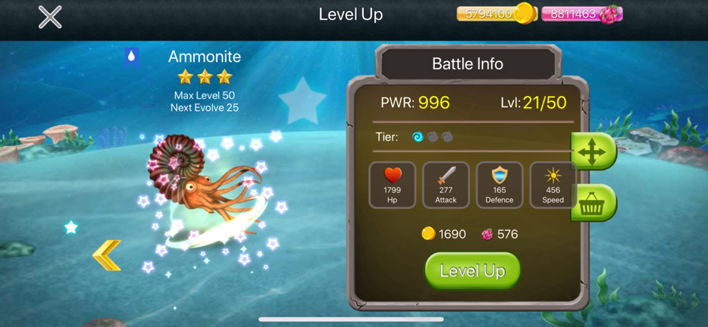 In-game screen showing the Ammonite sea creature stats and level up menu in Dino Water World
